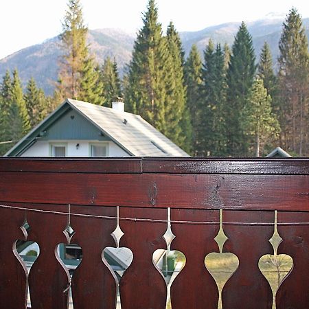 Apartments And Rooms Cerkovnik Бохин Екстериор снимка